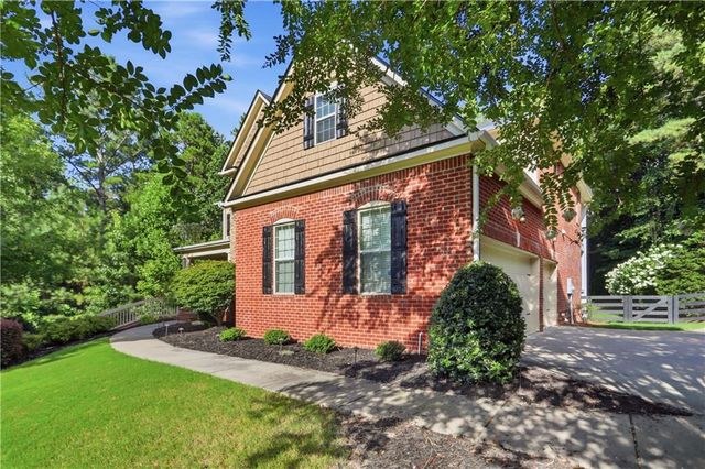 1836 Heritage Pass, Milton, GA 30004