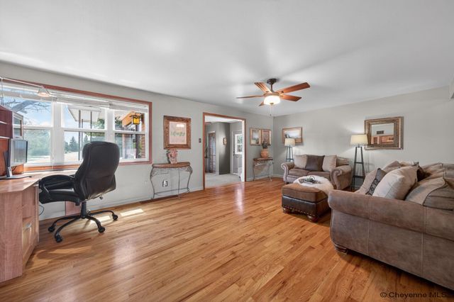 2744 DEMING BLVD, Cheyenne, WY 82009