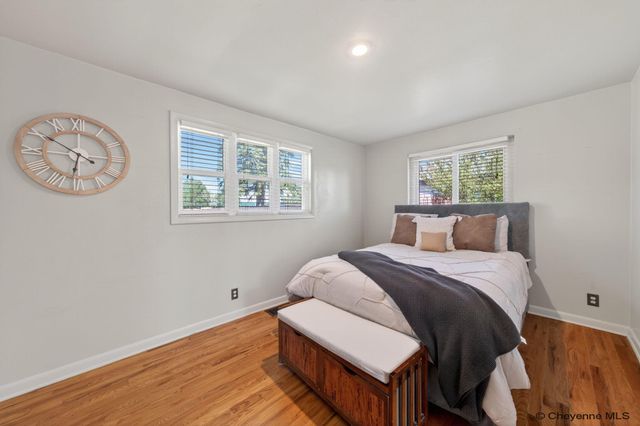 2744 DEMING BLVD, Cheyenne, WY 82009