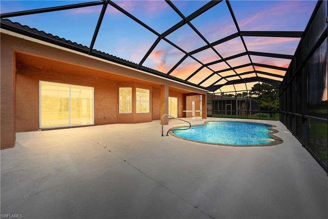 680 Mirror Lakes CT, Lehigh Acres, FL 33974