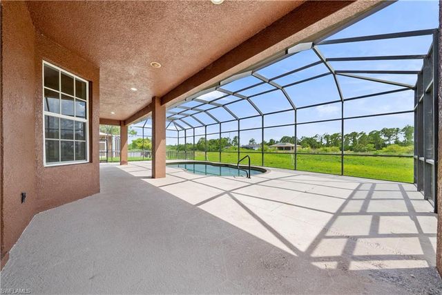 680 Mirror Lakes CT, Lehigh Acres, FL 33974