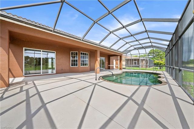 680 Mirror Lakes CT, Lehigh Acres, FL 33974