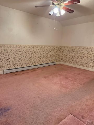 1180 S Yerba Santa Dr, Pueblo West, CO 81007
