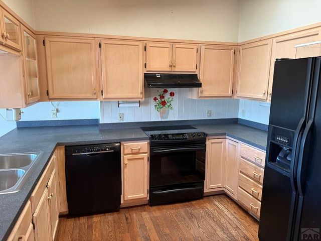 1180 S Yerba Santa Dr, Pueblo West, CO 81007