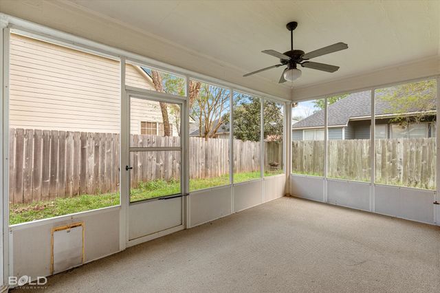 105 Admiral Porter Drive, Shreveport, LA 71115