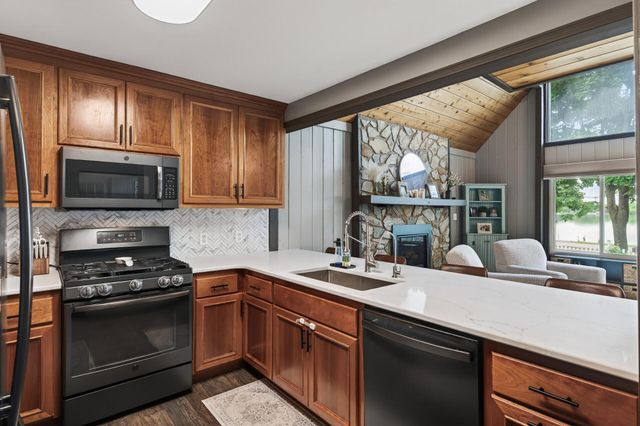 1431 Hiawatha Avenue, Big Lake, MN 55309
