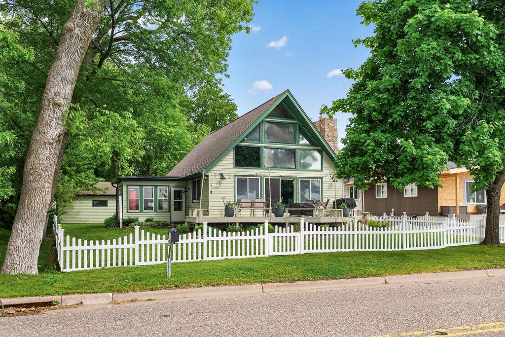 1431 Hiawatha Avenue, Big Lake, MN 55309