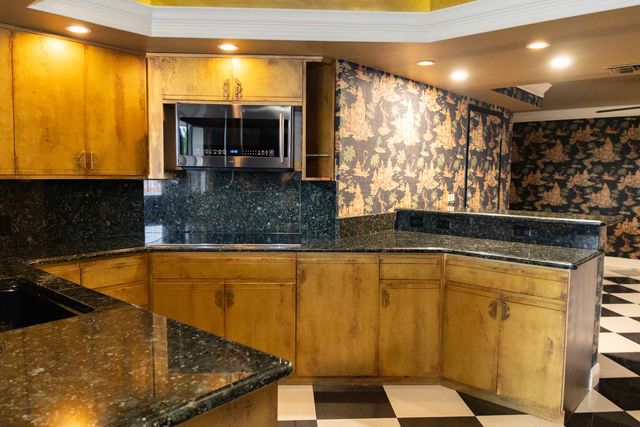 3100 NE 47th Court 305, Fort Lauderdale, FL 33308