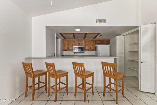 2232 W IRONWOOD Drive, Chandler, AZ 85224