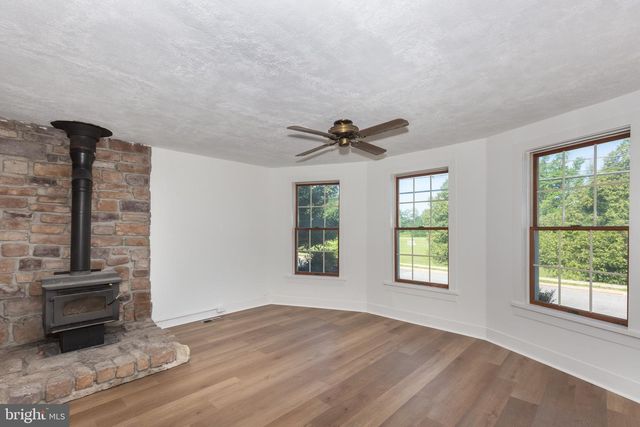 17 DELIGHT RD, Reisterstown, MD 21136
