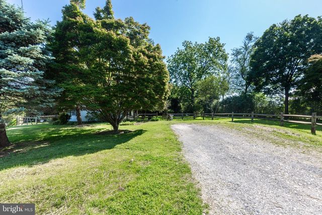 17 DELIGHT RD, Reisterstown, MD 21136