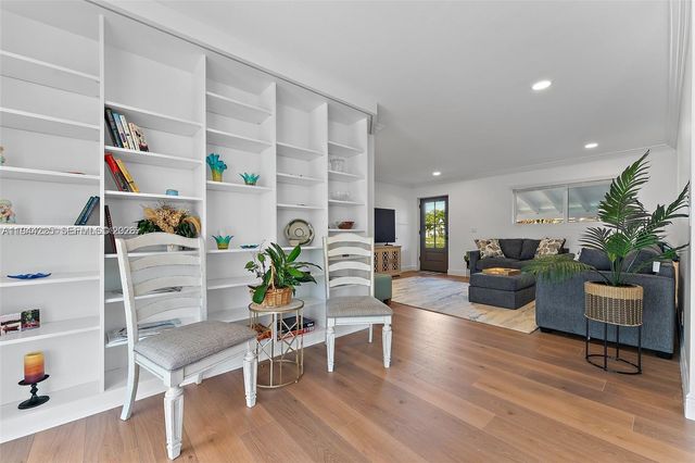 324 Tequesta, Tequesta, FL 33469