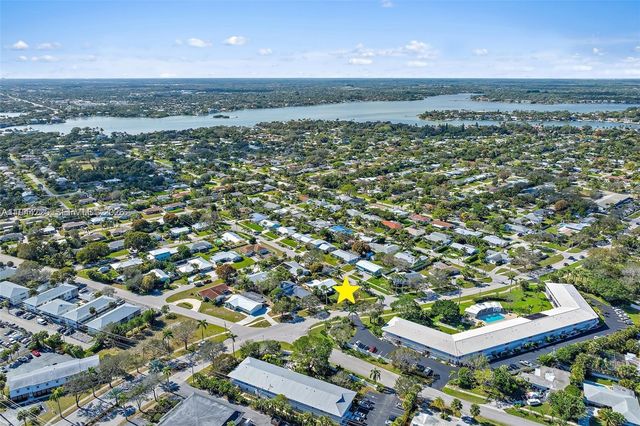 324 Tequesta, Tequesta, FL 33469