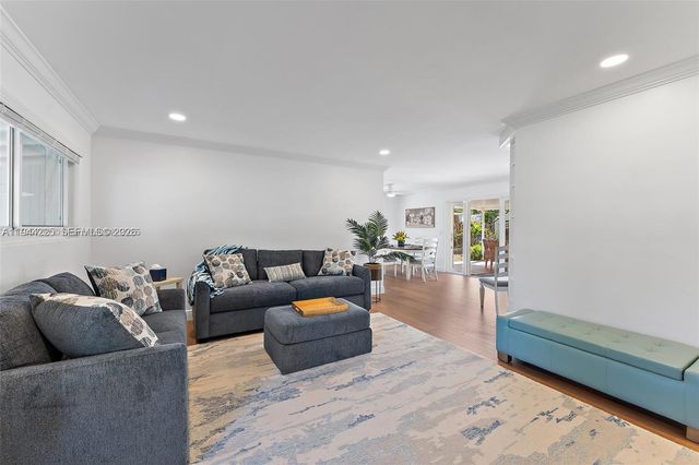 324 Tequesta, Tequesta, FL 33469