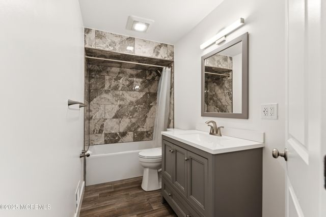 224 Hawaii Drive, Brick, NJ 08723