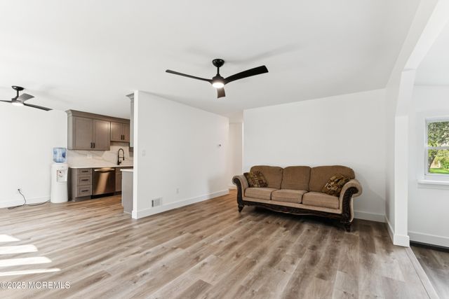 224 Hawaii Drive, Brick, NJ 08723