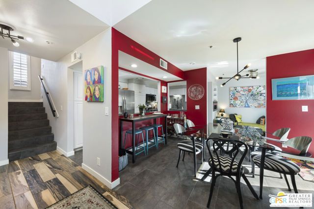 975 Village Square, Palm Springs, CA 92262