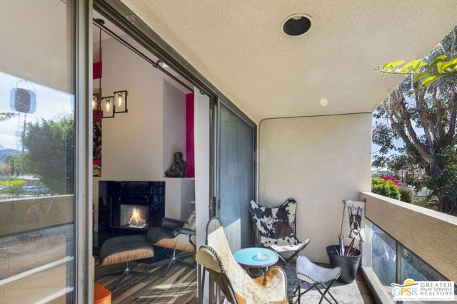 975 Village Square, Palm Springs, CA 92262