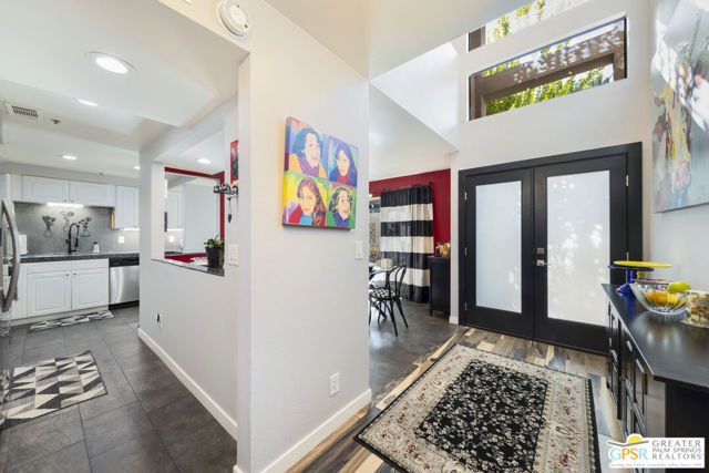 975 Village Square, Palm Springs, CA 92262