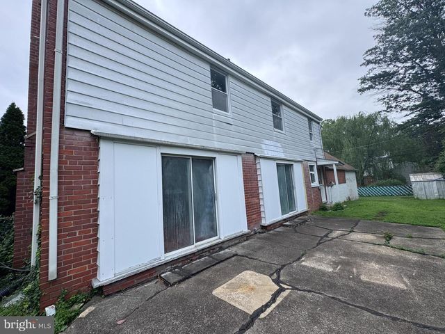 145 LANDOVER RD, Bryn Mawr, PA 19010