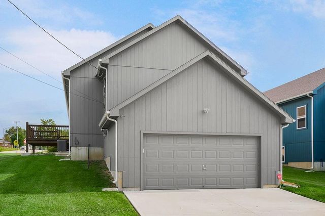 1300 Armstrong Avenue, Kansas City, KS 66102