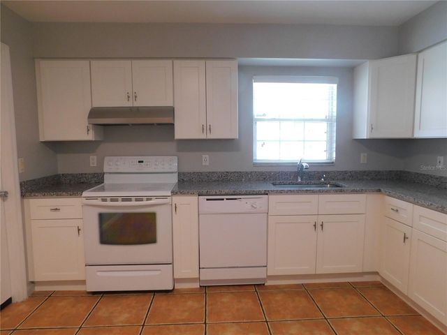 508 65TH AVENUE W, Bradenton, FL 34207