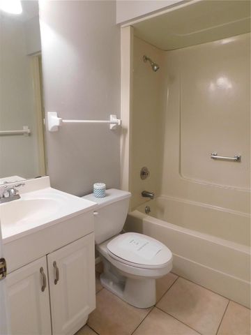 508 65TH AVENUE W, Bradenton, FL 34207