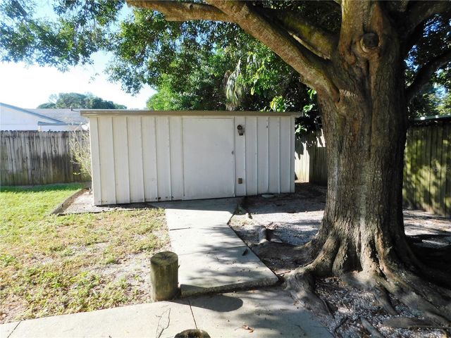 508 65TH AVENUE W, Bradenton, FL 34207