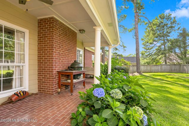 120 Eastpointe Circle, Madison, MS 39110