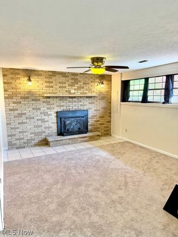 10 1st Court, Belpre, OH 45714