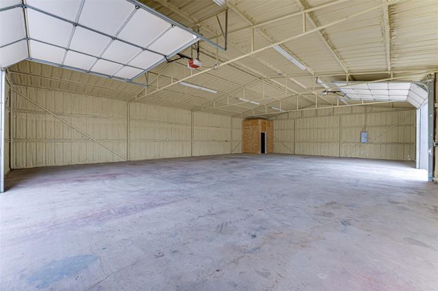 3408 W Interstate Highway 30, Caddo Mills, TX 75135