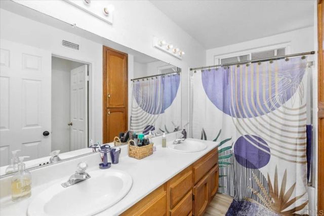 878 Rivertree Drive, Oceanside, CA 92058