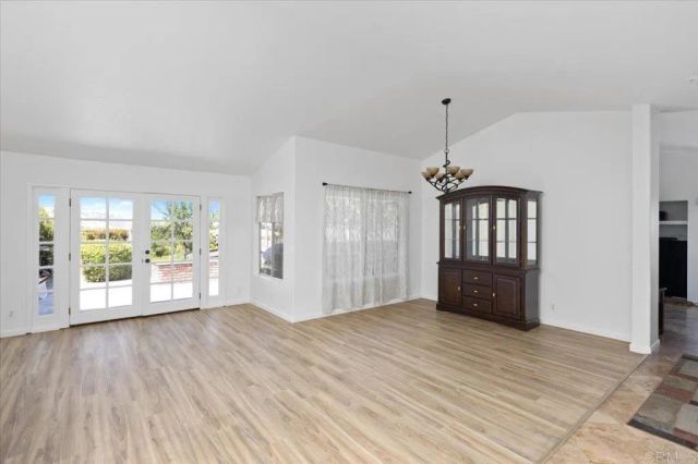 878 Rivertree Drive, Oceanside, CA 92058