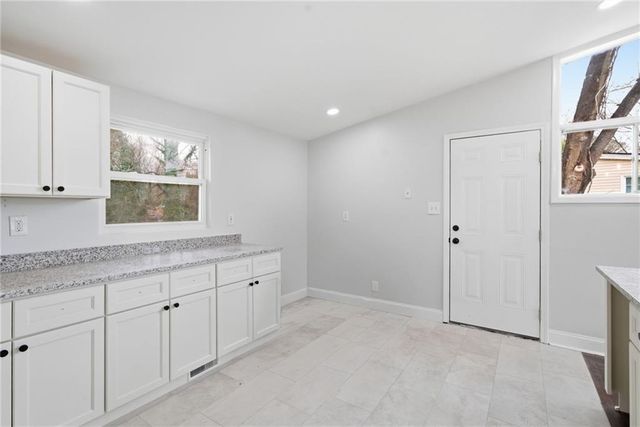 2909 Cambridge SW Drive, Atlanta, GA 30331