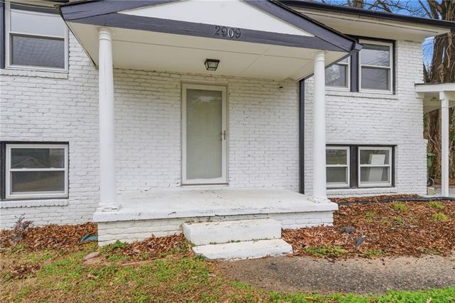 2909 Cambridge SW Drive, Atlanta, GA 30331