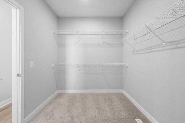 2165 Westpointe Drive, Hastings, MN 55033