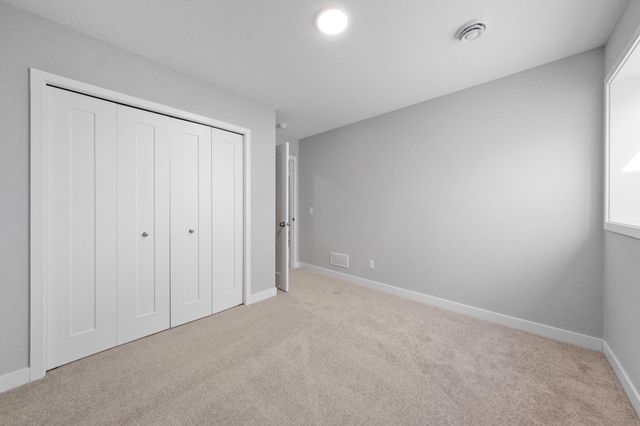 2165 Westpointe Drive, Hastings, MN 55033