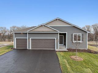 2165 Westpointe Drive, Hastings, MN 55033