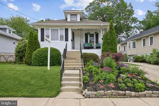 211 BARLOW AVE, Cherry Hill, NJ 08002