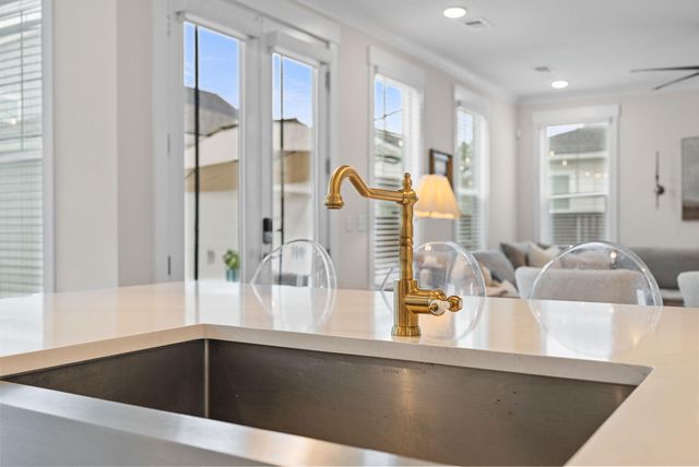 105 Rum Neck Street, Summerville, SC 29486