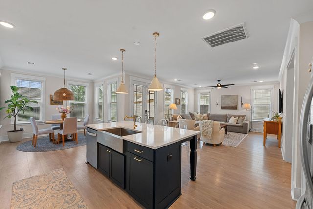 105 Rum Neck Street, Summerville, SC 29486