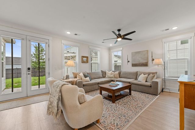 105 Rum Neck Street, Summerville, SC 29486