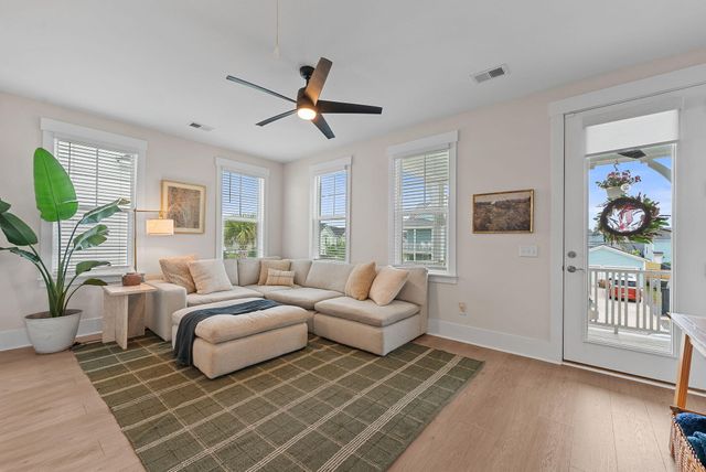 105 Rum Neck Street, Summerville, SC 29486