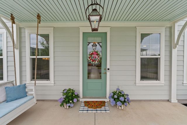 105 Rum Neck Street, Summerville, SC 29486