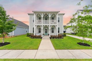 105 Rum Neck Street, Summerville, SC 29486
