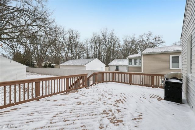 23112 Virginia Avenue, North Olmsted, OH 44070