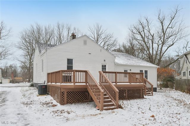 23112 Virginia Avenue, North Olmsted, OH 44070