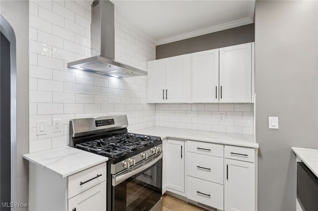 23112 Virginia Avenue, North Olmsted, OH 44070