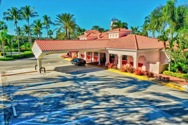 7605 Red River Road, West Palm Beach, FL 33411