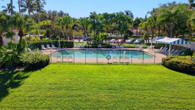 7605 Red River Road, West Palm Beach, FL 33411